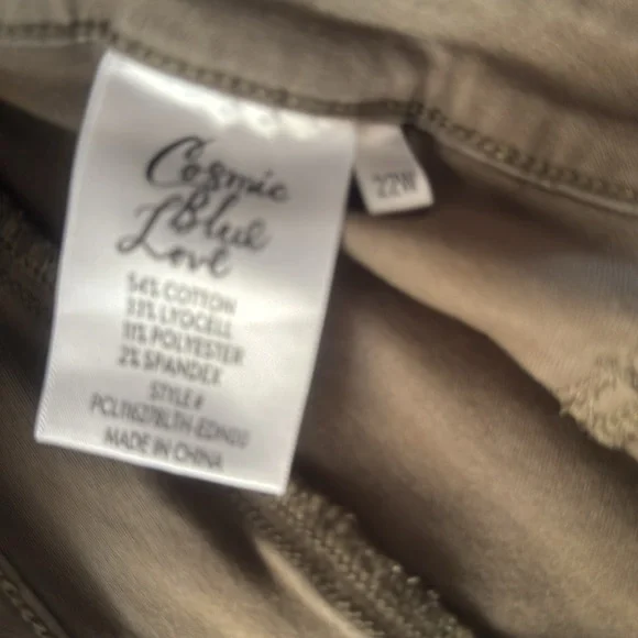 Olive Green Cargo Pants with Zipper Pockets cosmic blue love - Picture 4 of 5